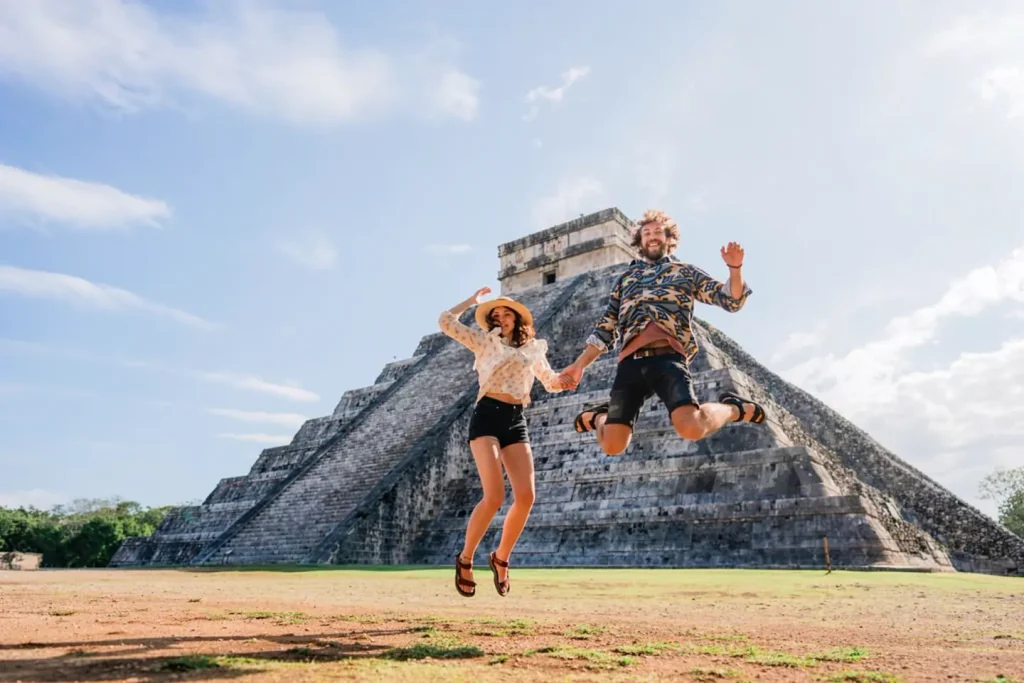 Paquete México y Cancún 8 Días: Cultura Azteca y Paraíso en el Caribe